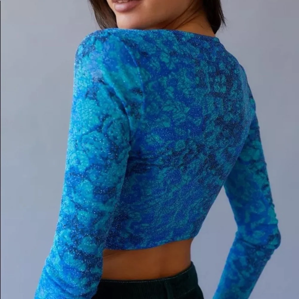 UO Urban Renewal Remnants Ruched Glitter Pattern Top